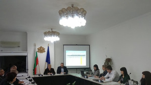 Няма да закриват болнични заведения във врачанско създават мобилен лекарски