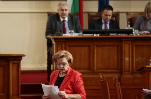 Обсъждат възможности за допълнителни пари за културните институти през 2016-а