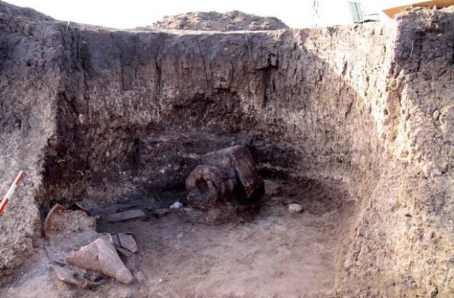 Ранновизантийско  селище и уникален олтар откриха в рудник „Трояново-север”