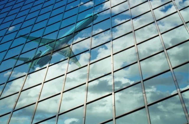 Забраната на Украйна за руските самолети ще засегне полетите до Балканите