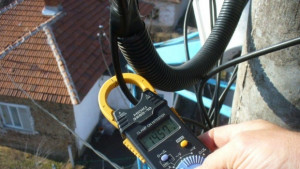 Измамници се представят за служители на ЧЕЗ