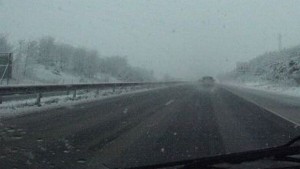 Възстановено е движението на камиони по пътя Ябланица Севлиево