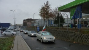 Над 150 шофьори от Бургас в шествие срещу цената на