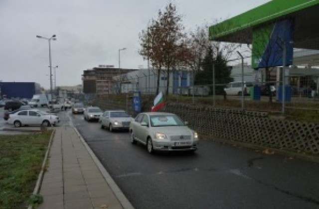 Над 150 шофьори от Бургас в шествие срещу цената на винетките