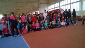 100 деца бягаха в предколедния турнир на СКЛА Евър