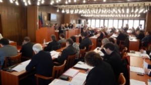 Избраха 5 заместникпредседатели на местния парламент