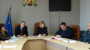 Община Стралджа обяви че е готова да посрещне първия сняг