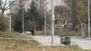 Отцепиха част от кв Мара Денчева заради съмнение за взривно