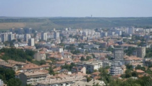 За месец спират движението по ул Хан Тервел в Стара