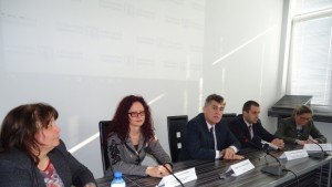 Ръководството на ШУ притеснено от евентуално орязване на държавното финансиране