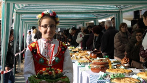 Канят димитровградчани за Коледна трапеза