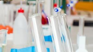 Подведени ли са жени да продават незаконно яйцеклетките си