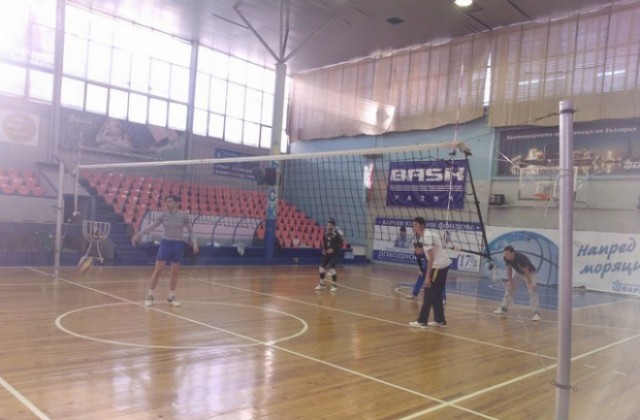 Загуби за „Баските” и „Спартак” с по 2-3 гейма