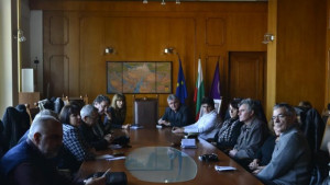 Проверяват всички спортни съоръжения и във великотърновските училища