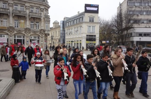 Български червен кръст – Русе отбеляза Международния ден на доброволеца