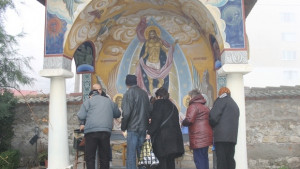 Курбан рибена чорба раздаде настоятелството на църквата в Димитровград