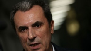 Орешарски Кредитите водят до загуба на благосъстояние