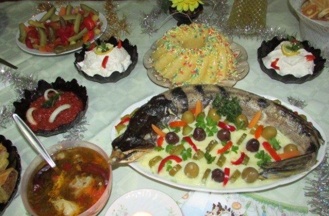 Над 1 700 човека празнуват на Никулден в Община Горна Оряховица