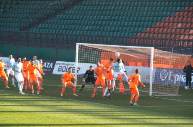 Дунав завърши есента с победа в Ловеч