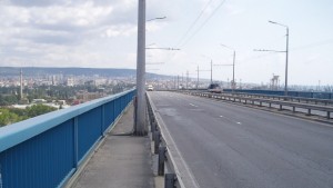 По Аспарухов мост да се кара с 80 км час