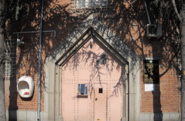 Рецидивист отива в затвора за 2 грама марихуана