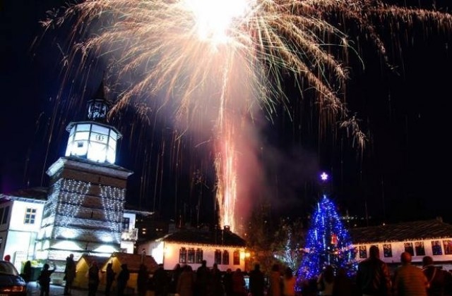 Коледно-новогодишна програма на Община Трявна