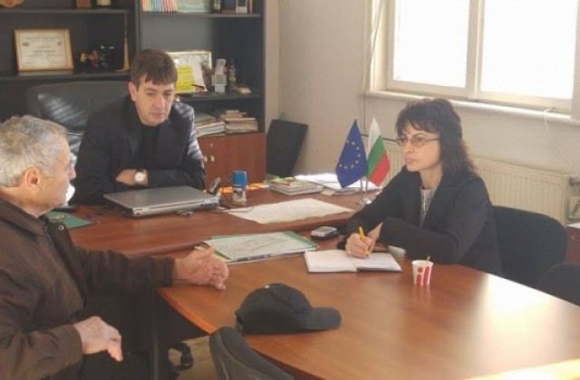 Клавдия Ганчева ще съдейства за възстановяването на храма Св. Никола в Г. Оряховица