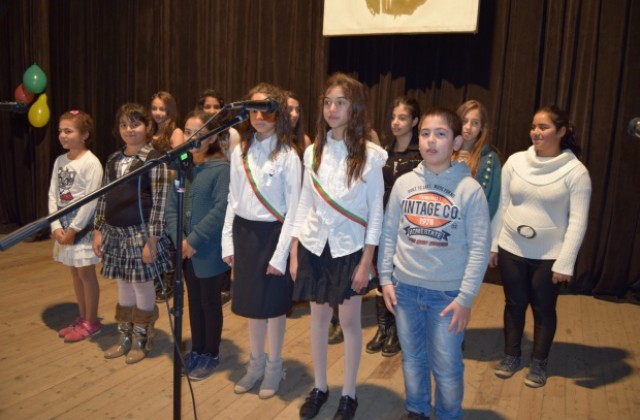 175 години от създаването си чества училището в Драганово