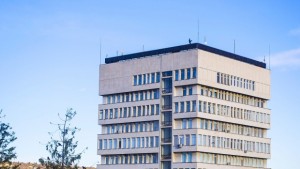 Преглеждат четвъртокласниците за гръбначни изкривявания