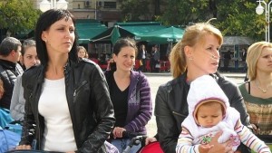 Родители излизат на протест за увеличаване на детските надбавки