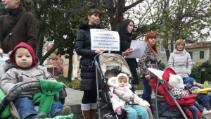 Протестиращите майки Притиснати сме в ъгъла