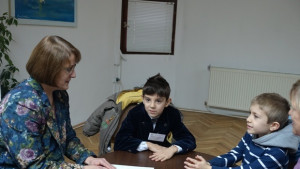 Къщички по дърветата и зала за танци поискаха децата в