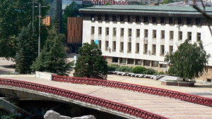 Ловешко училище организира благотворителен концерт в подкрепа на учителка