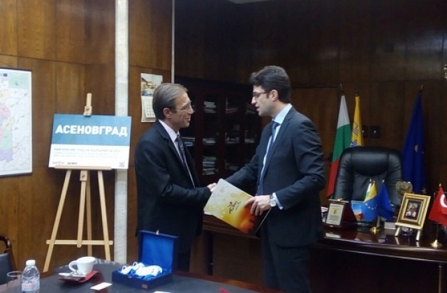 Генералният консул на Турция гостува на кмета на Асеновград