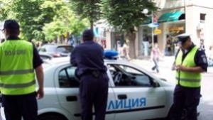 Полицейска операция в заведения в Казанлък