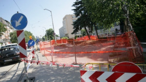 Възстановено е движението по ул Бузлуджа в Ямбол