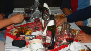 Контролират услугите в хотели и ресторанти