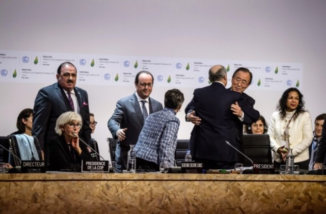 195 страни приеха глобално споразумение за борба с климатичните промени