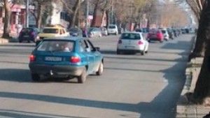 Трети пореден протест срещу поскъпването на винетките в Сливен