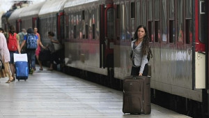 БДЖ пуска предварителна продажба на билети за Коледа и Нова