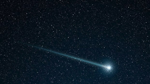 Наблюдаваме найзрелищния звездопад за сезона тази вечер