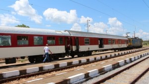 БДЖ започва предварителна продажба на билети за празниците