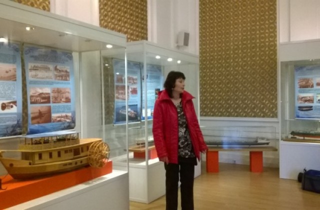 Уникална плаваща воденица показват в музея