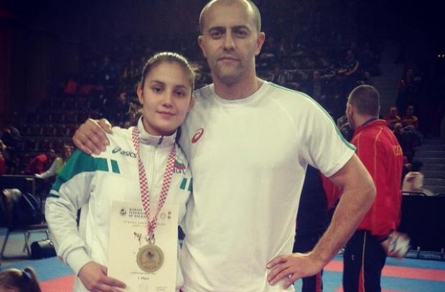 Възпитаничка на КБИ Петромакс донесе злато за България в Балканско първенство