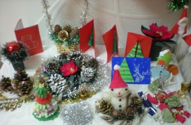 В ОУ Л. Каравелов редят благотворителен базар