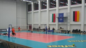 Марек Юнион Ивкони посреща Берлин Ресайклинг всеки фен с календар