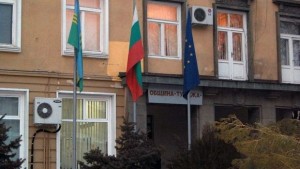 Коледни подаръци за децата в община Тунджа