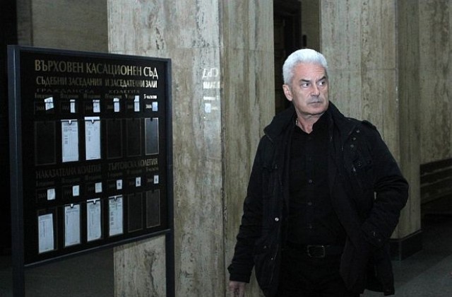 Парламентът пак свали депутатския имунитет на Волен Сидеров