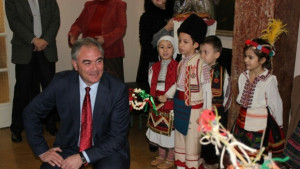 Коледари наричаха за здраве и берекет в Община Плевен