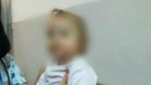 Намериха бебе в двора на кооперация в Пловдив